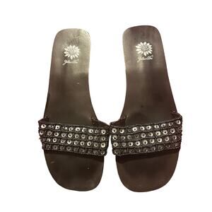 Yellow Box Black Slide - 7 1/2